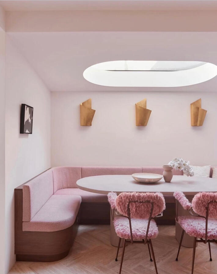 A collection of projects showcasing quality workmanship, premium finishes and attention to detail across homes, businesses and bespoke decorative spaces.